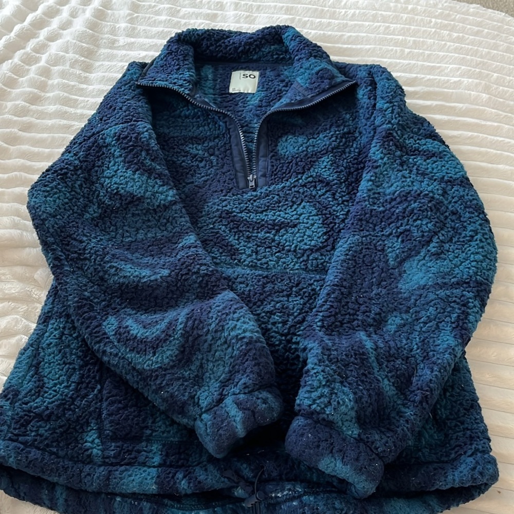 Fleece Sweatshirt